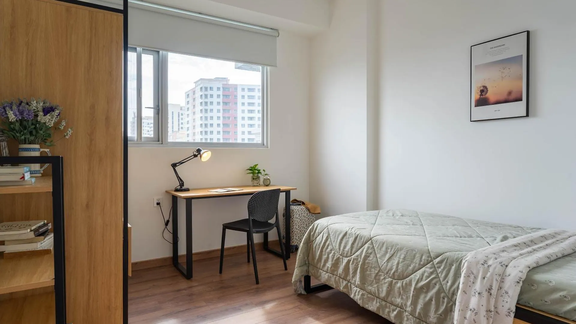 Homestay Roomio Paris Hoang Kim-Shared Apartment Ho Chi Minh City Vietnam