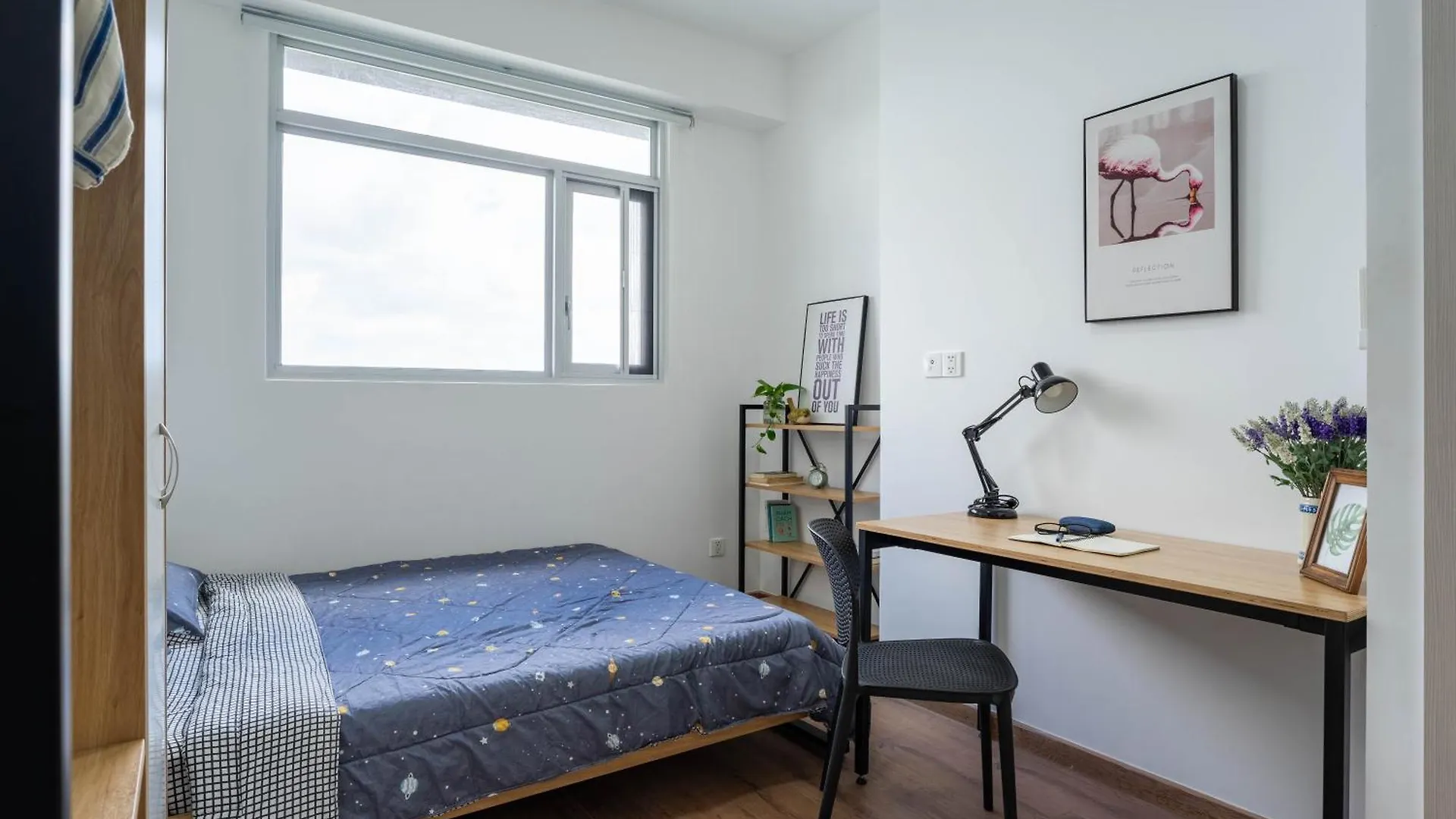 Roomio Paris Hoang Kim-Shared Apartment Ho Chi Minh City Vietnam