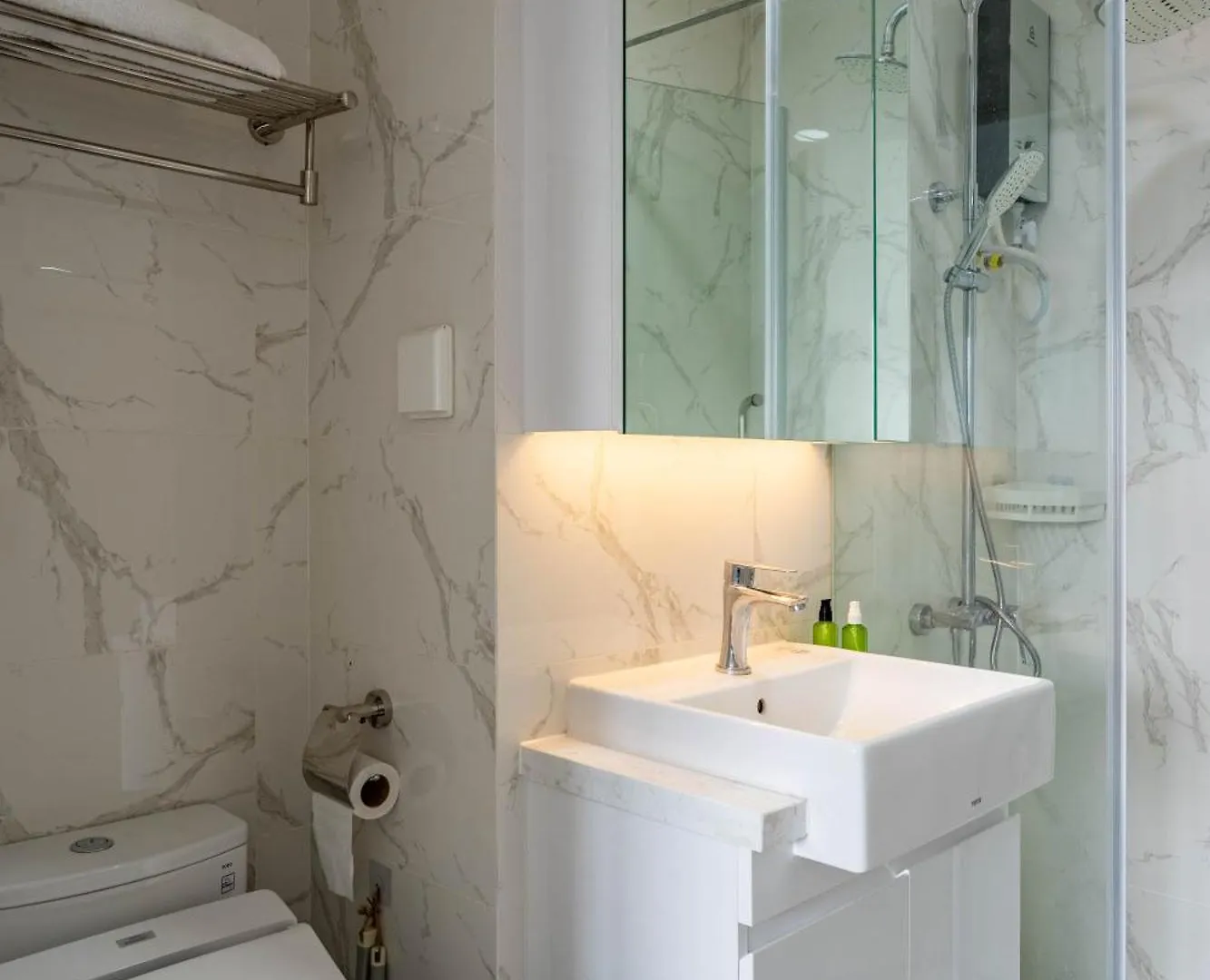 Roomio Paris Hoang Kim-Shared Apartment Ho Chi Minh Kwatera prywatna
